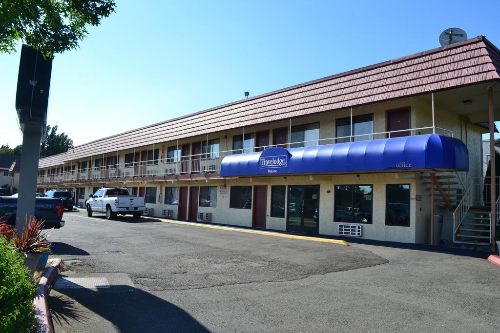 Travelodge By Wyndham Sea-Tac Airport North Таквила Экстерьер фото