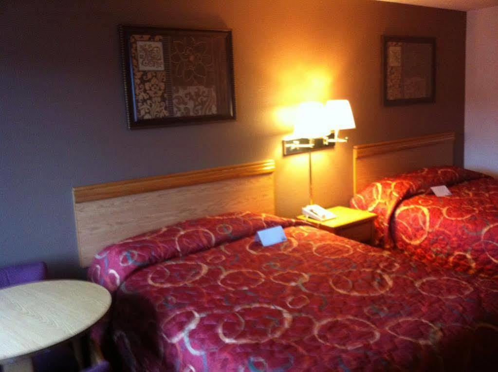 Travelodge By Wyndham Sea-Tac Airport North Таквила Экстерьер фото